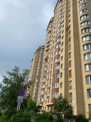 Продажа 1-комнатной квартиры 46,7 м², 17/21 этаж