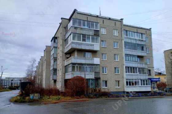 Продажа 2-комнатной квартиры 52 м², 3/5 этаж