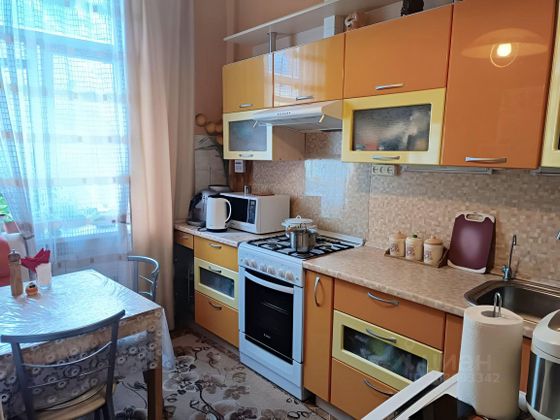 Продажа 2-комнатной квартиры 62 м², 2/2 этаж