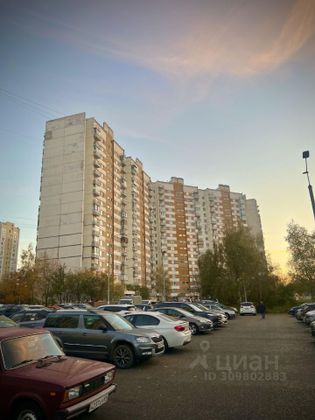 Продажа 2-комнатной квартиры 54 м², 9/17 этаж