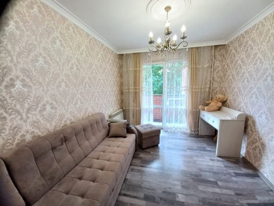 Продажа 3-комнатной квартиры 66 м², 2/5 этаж