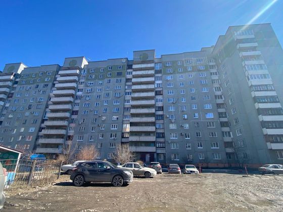 Продажа 3-комнатной квартиры 68 м², 1/12 этаж