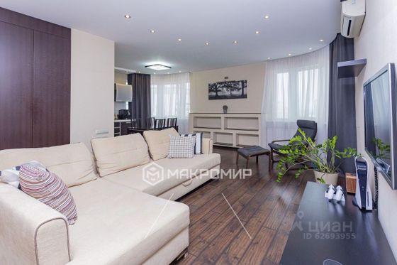 Продажа 3-комнатной квартиры 111,8 м², 19/23 этаж