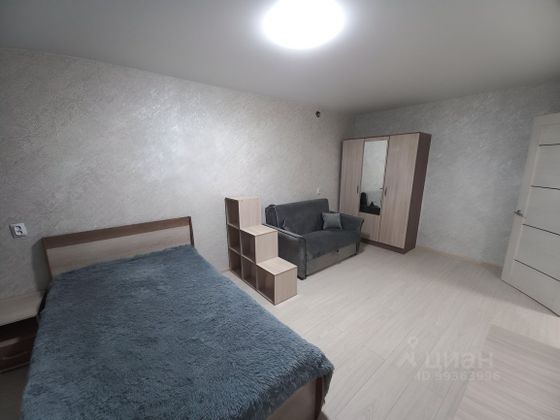 Продажа 1-комнатной квартиры 35,2 м², 1/4 этаж