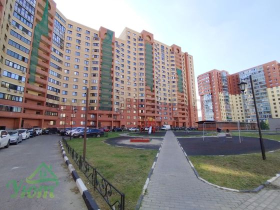 Продажа 2-комнатной квартиры 71,3 м², 1/10 этаж