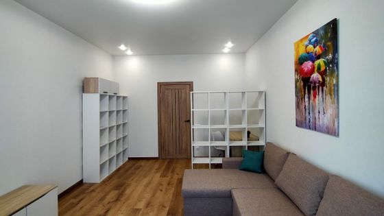 Продажа 2-комнатной квартиры 64 м², 5/5 этаж