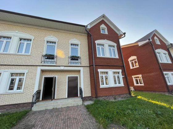 Продажа дома, 145 м², с участком 2 сотки