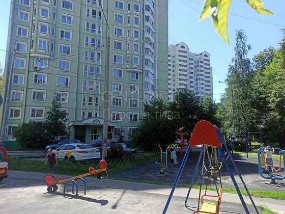 Продажа 3-комнатной квартиры 81 м², 1/15 этаж