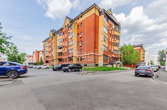 Продажа 2-комнатной квартиры 68 м², 1/6 этаж