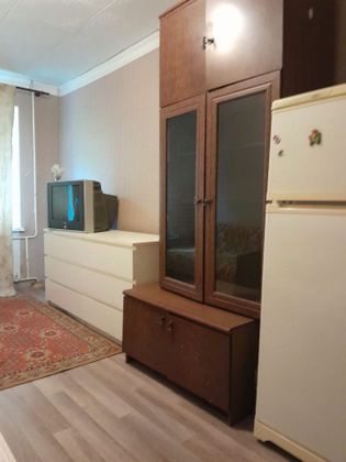 Аренда 1 комнаты, 40 м², 2/5 этаж