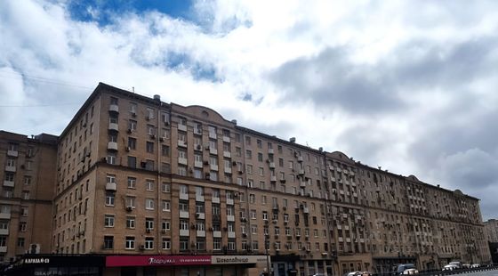 Продажа 2-комнатной квартиры 55 м², 8/9 этаж