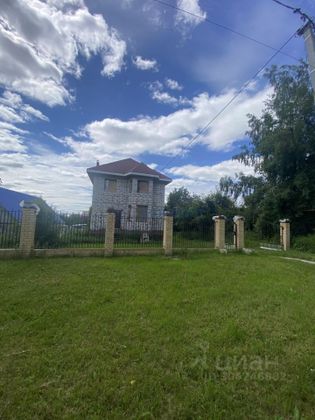 Продажа дома, 250 м², с участком 7 соток