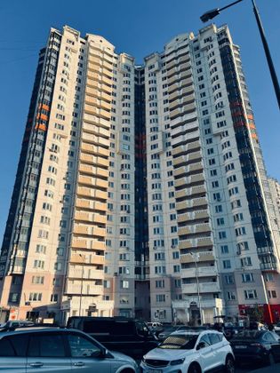 Продажа 3-комнатной квартиры 95 м², 22/25 этаж