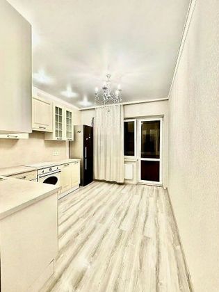 Продажа 3-комнатной квартиры 77 м², 5/25 этаж