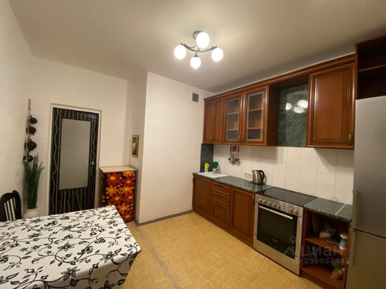 Аренда 1 комнаты, 15 м², 10/19 этаж