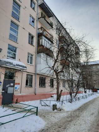 Продажа 2-комнатной квартиры 43 м², 1/5 этаж