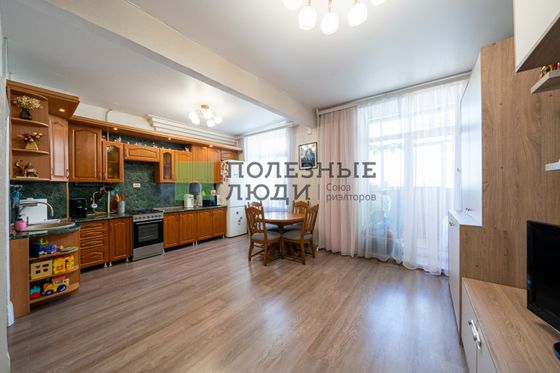 Продажа 2-комнатной квартиры 56,2 м², 3/4 этаж