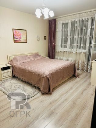 Продажа 2-комнатной квартиры 62 м², 8/14 этаж