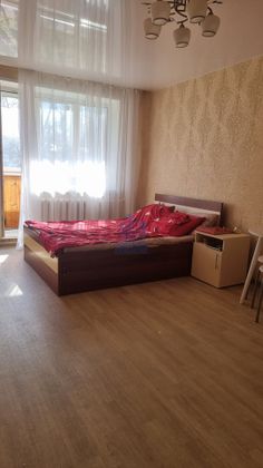 Продажа 2-комнатной квартиры 42 м², 2/5 этаж