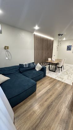 Продажа 2-комнатной квартиры 72 м², 2/9 этаж