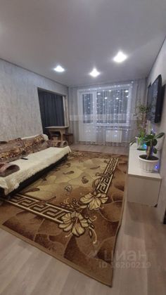 Продажа 3-комнатной квартиры 49 м², 2/5 этаж