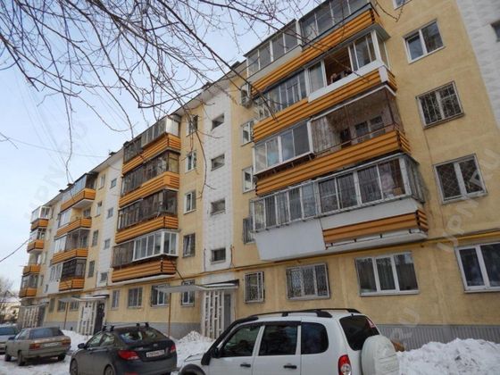 Продажа 3-комнатной квартиры 61 м², 5/5 этаж