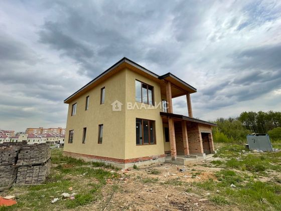 Продажа дома, 242 м², с участком 10 соток