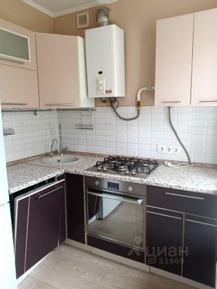 Продажа 1-комнатной квартиры 32 м², 1/5 этаж