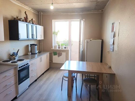 Продажа 3-комнатной квартиры 76,1 м², 19/25 этаж