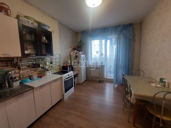 Продажа 2-комнатной квартиры 60 м², 17/17 этаж