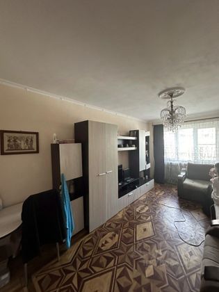 Продажа 3-комнатной квартиры 70 м², 1/5 этаж