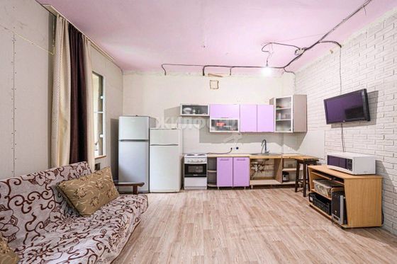 Продажа 2-комнатной квартиры 55,5 м², 1/2 этаж