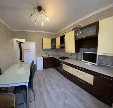 Продажа 3-комнатной квартиры 66 м², 2/5 этаж