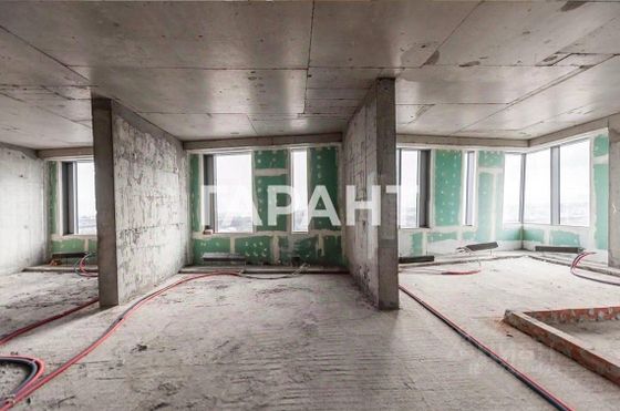 Продажа 3-комнатной квартиры 158,2 м², 44/53 этаж