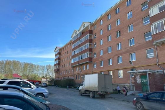 Продажа 2-комнатной квартиры 63 м², 2/5 этаж