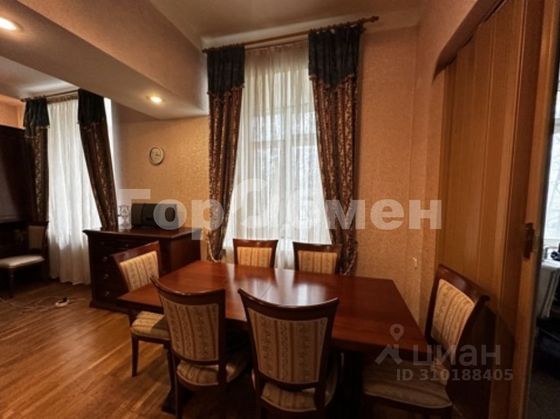 Продажа 3-комнатной квартиры 90 м², 2/10 этаж