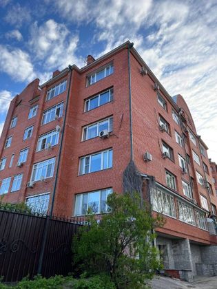 Продажа 3-комнатной квартиры 122 м², 4/6 этаж