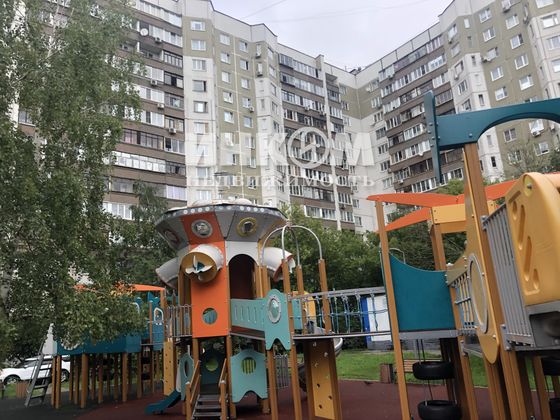 Продажа 2-комнатной квартиры 56 м², 14/14 этаж