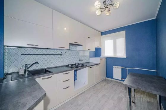 Продажа 4-комнатной квартиры 74 м², 5/5 этаж