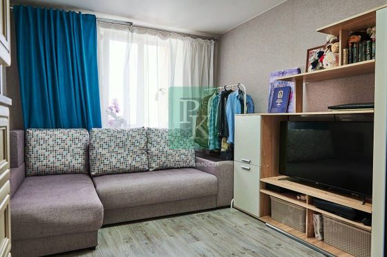 Продажа 2-комнатной квартиры 42 м², 8/9 этаж