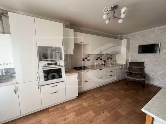 Продажа многокомнатной квартиры 164 м², 2/3 этаж