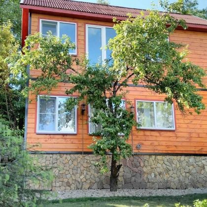 Продажа дома, 220 м², с участком 7,5 сотки