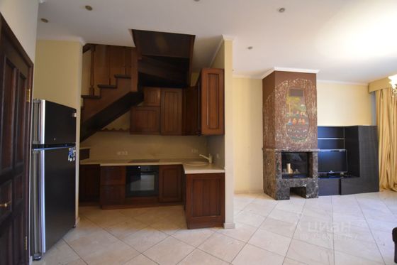 Аренда дома, 165 м², с участком 1,5 сотки