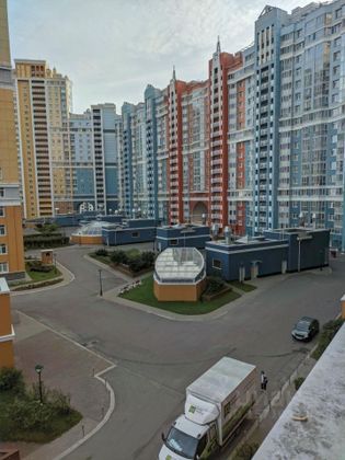 Продажа 1-комнатной квартиры 43 м², 8/25 этаж