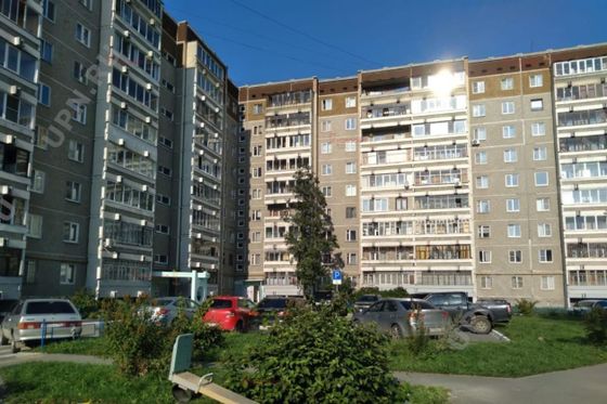 Продажа 3-комнатной квартиры 64 м², 9/9 этаж