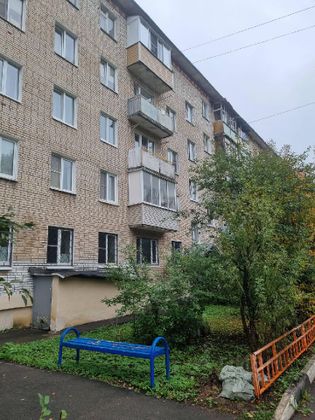 Продажа 3-комнатной квартиры 64 м², 2/5 этаж