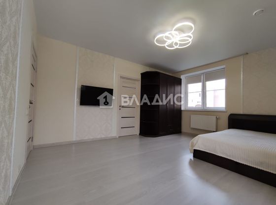 Продажа 3-комнатной квартиры 75,8 м², 1/3 этаж