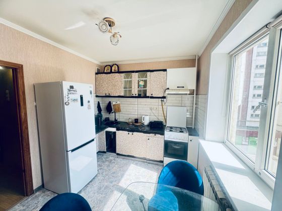 Продажа 1-комнатной квартиры 37 м², 3/10 этаж