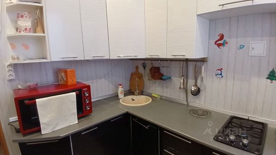 Продажа 2-комнатной квартиры 42 м², 3/3 этаж