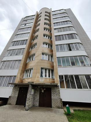 Продажа 1-комнатной квартиры 33 м², 1/11 этаж